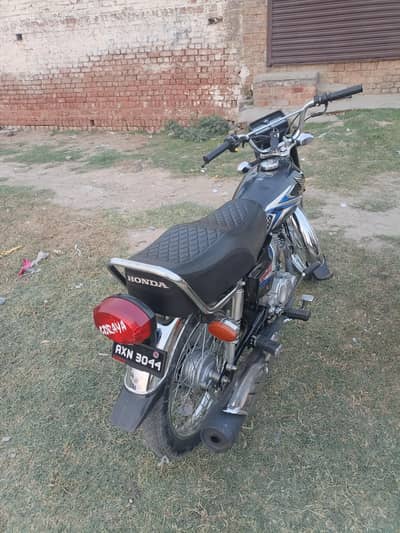 2024 model hai 2025 sticker