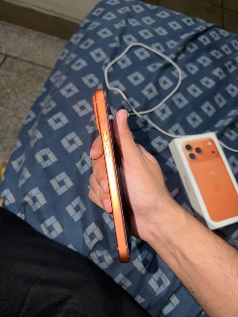 Iphone 17 pro max 2
