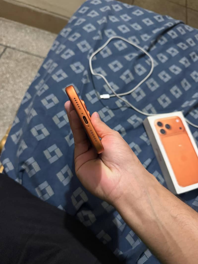 Iphone 17 pro max 3