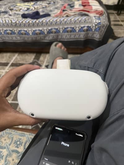 META QUEST 2 128GB for Sale with box and everything