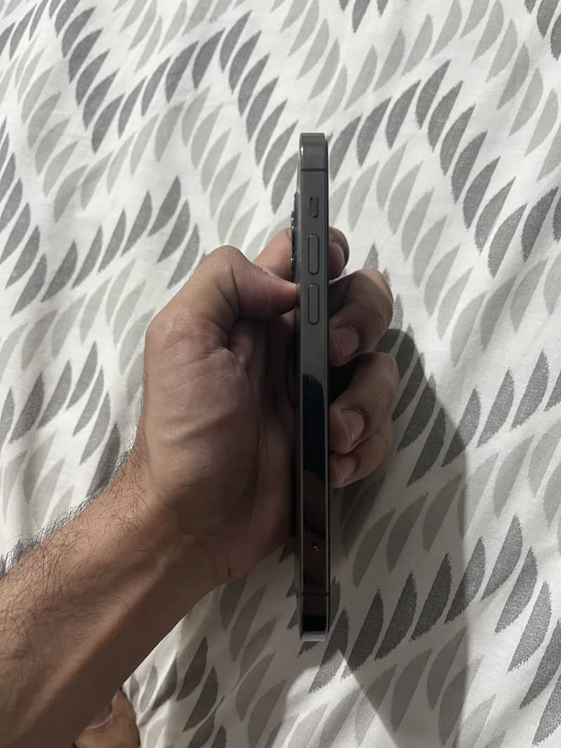 Iphone 12 pro 2