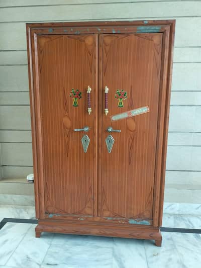 Steel wardrobe (safe)