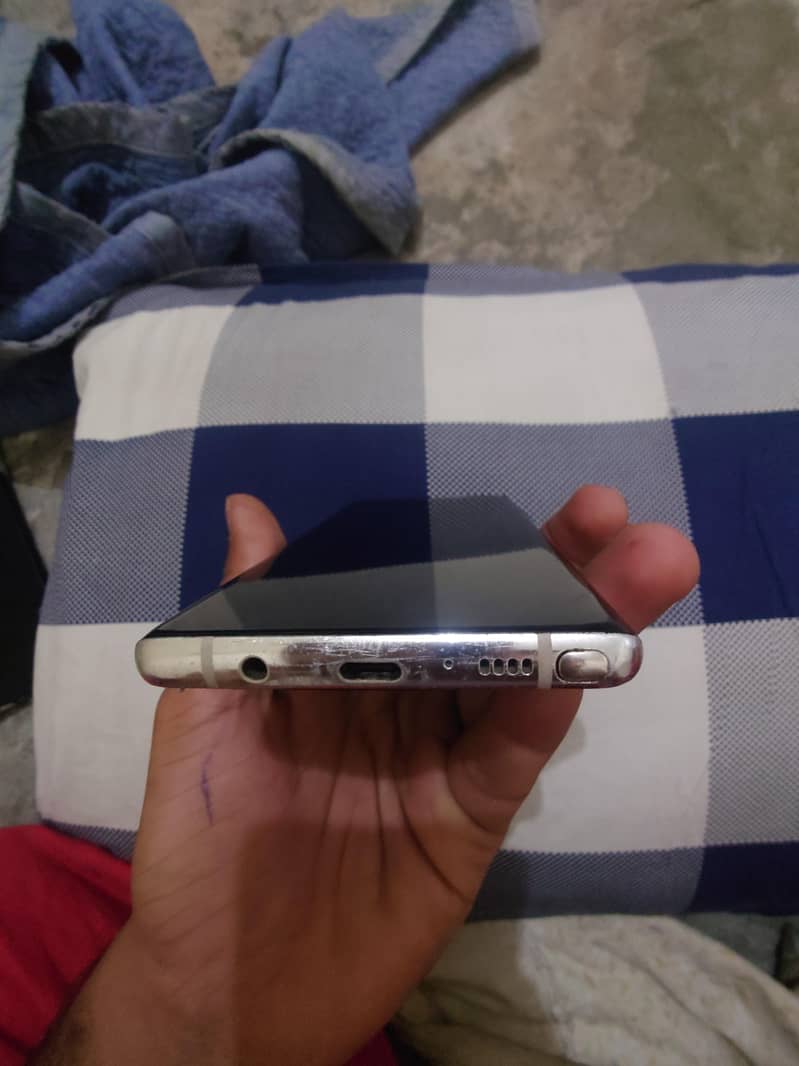 Samsung Note 8 6