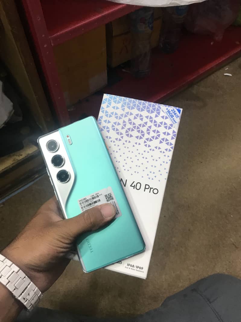 CAMON 40 pro 5