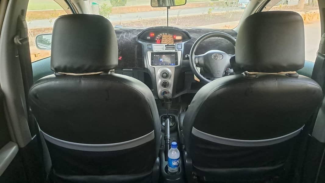 Vitz 2006 9