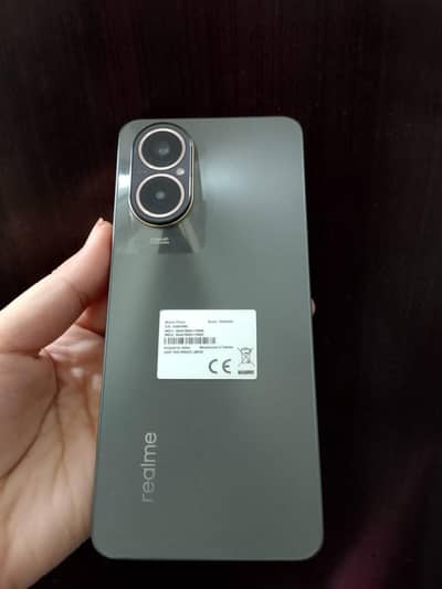 Realme c67