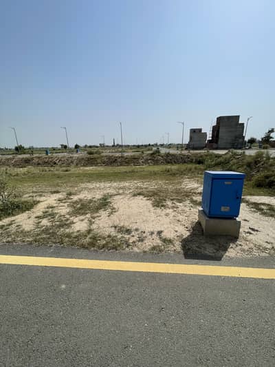 Zaitoon City, Lahore. 5 Marla Possession plot for sale in Lahore