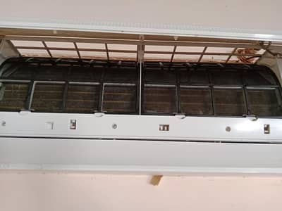 Haier AC DC inverter 1.5 ton for sale WhatsApp number 0326=24=37=142