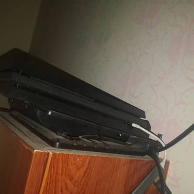 Playstation 4 pro latest model 1tb