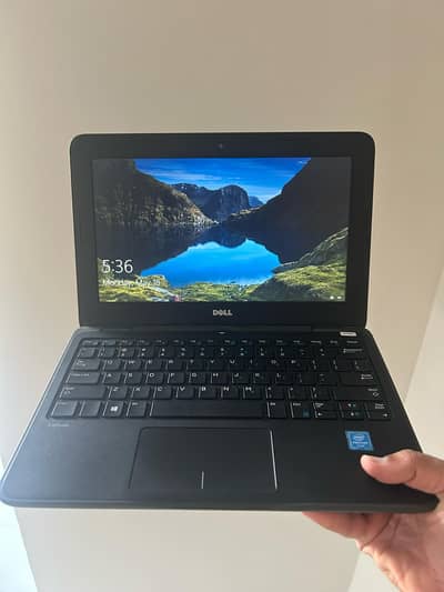 DELL Latitude 3180