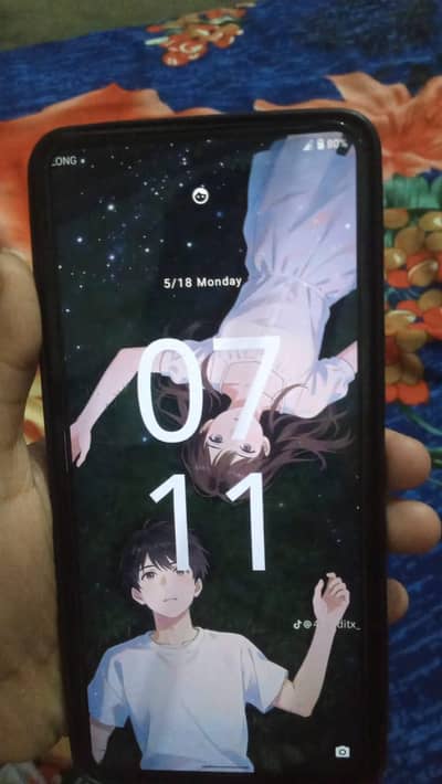 Aquos r7 new look no fald all okay