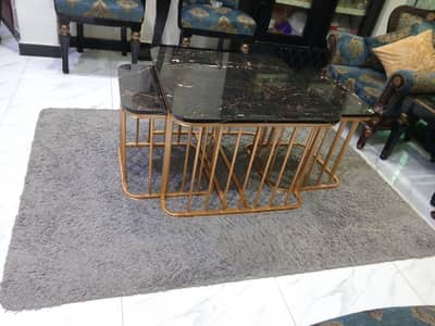 center table/ Table