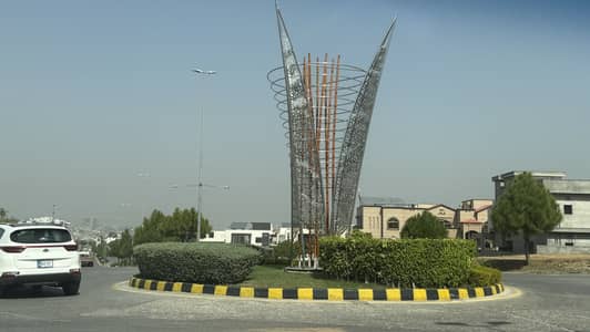10 Marla Blvd Corner + Park Face plot of is available for Sale