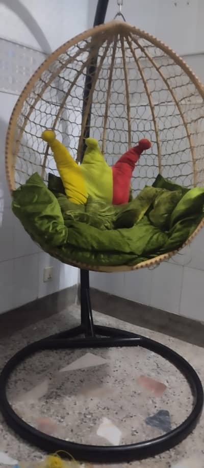 egg shape sewing jhoola. for sale. only serious buyer contact