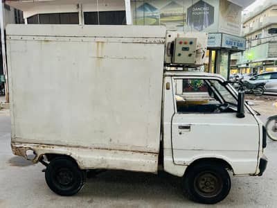 Suzuki Ravi 2007 van with riffer container