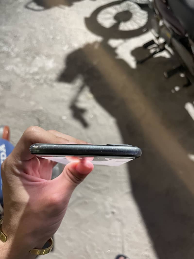 iPhone 8 plus 4