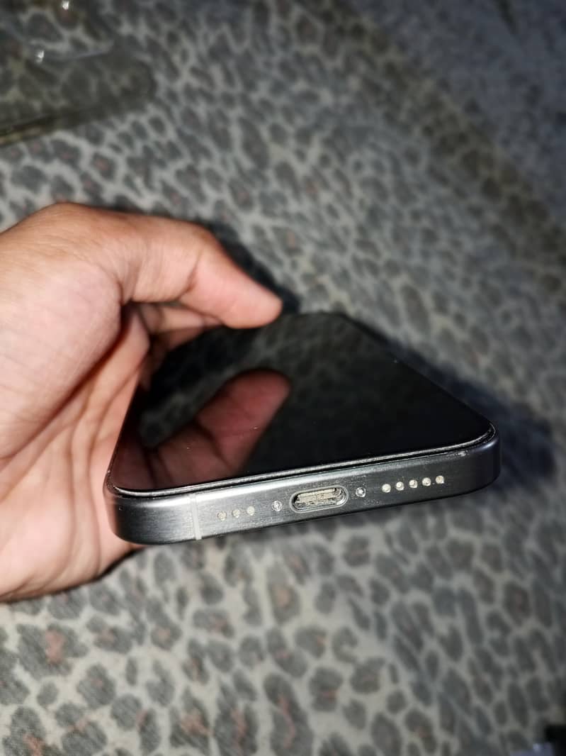 Iphone 15 Pro 1