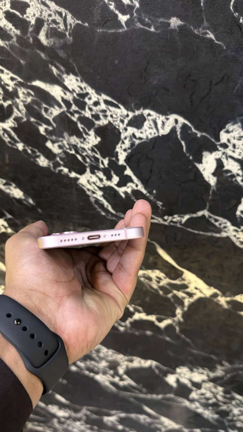 iphone 15 2