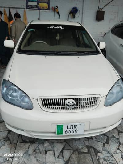 Toyota Corolla SE saloon