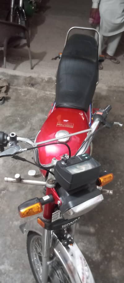 CD 70 bike for sale original condition totally original