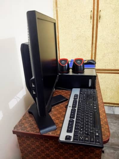 Dell Core 2 Duo Desktop Computer Complete Setup For Sale