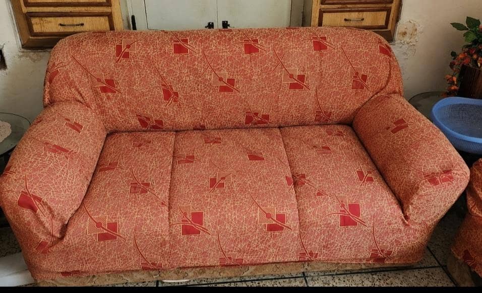 three sofas  set condition full ok 10/10 colour  brown 2