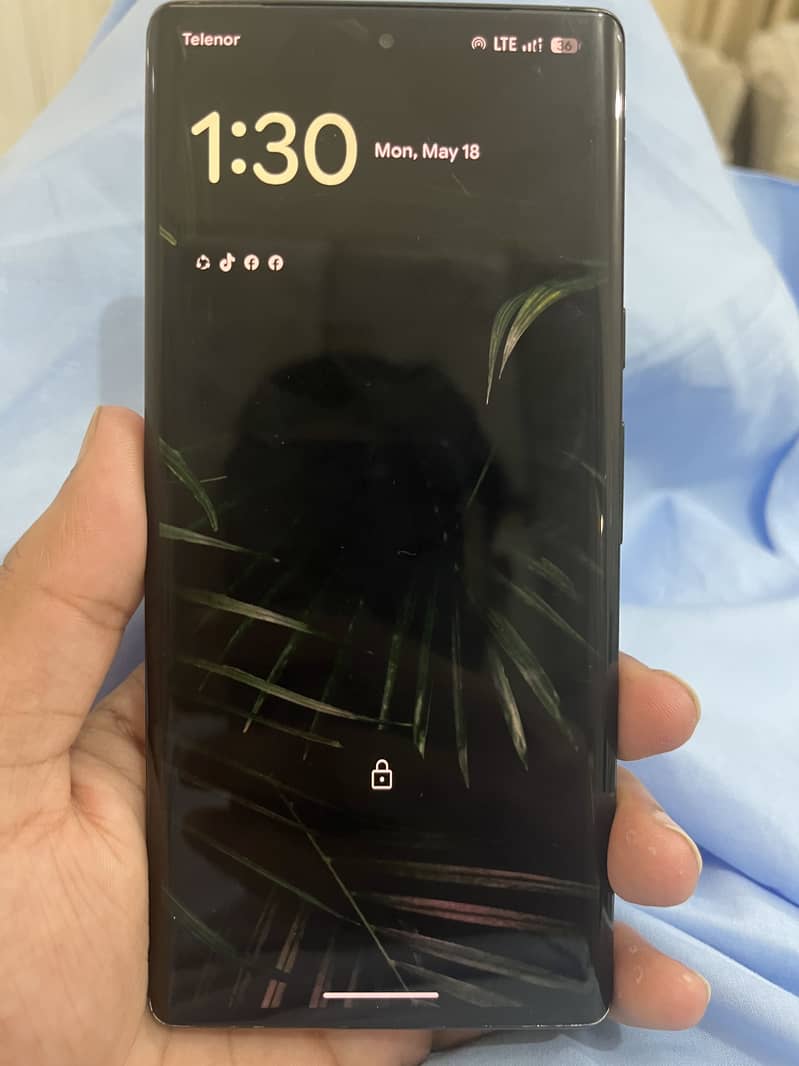 Google pixel 6pro 4