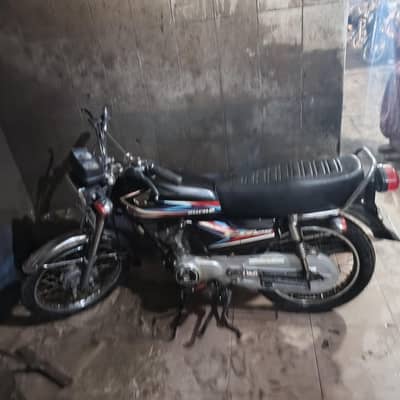 Honda CG125