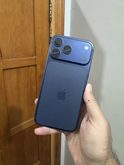 17 Pro Max Icloud