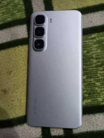 Infinix HOT 60 pro plus