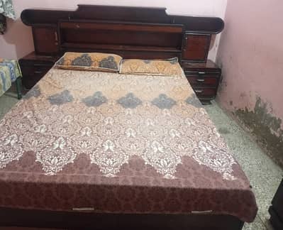 KING BED