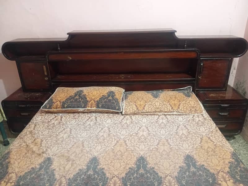 KING BED 2