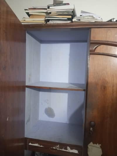 Wardrobe(Almari)