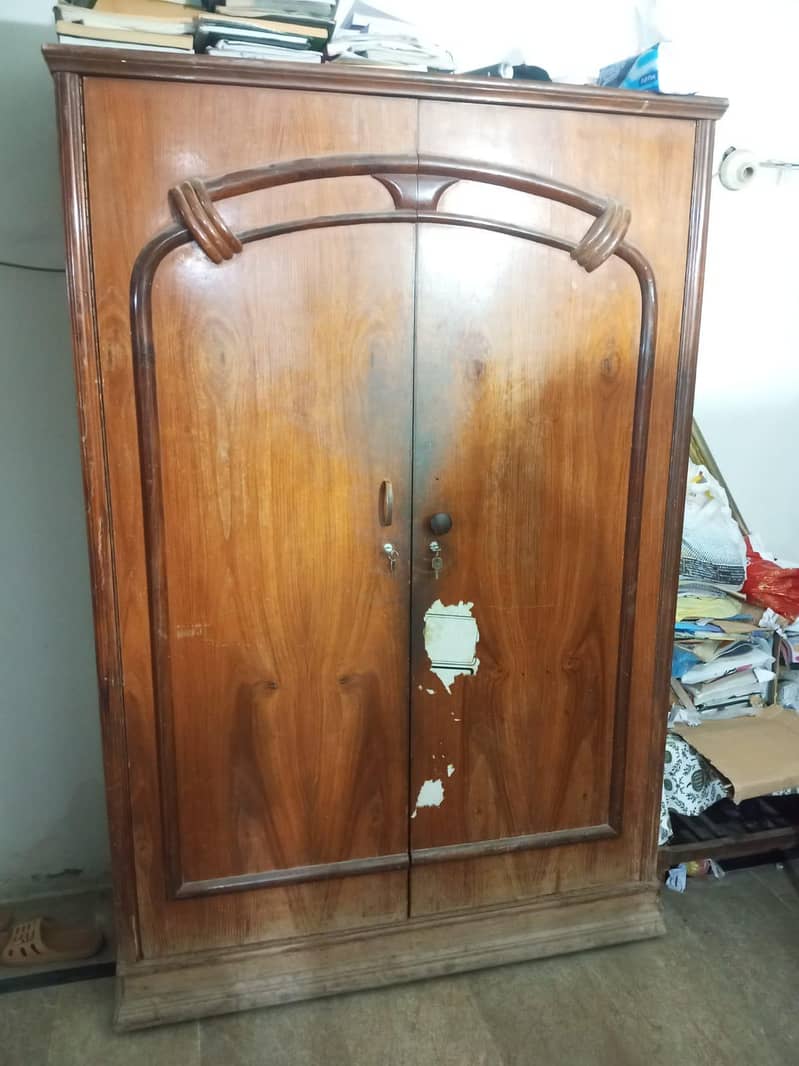Wardrobe(Almari) 4