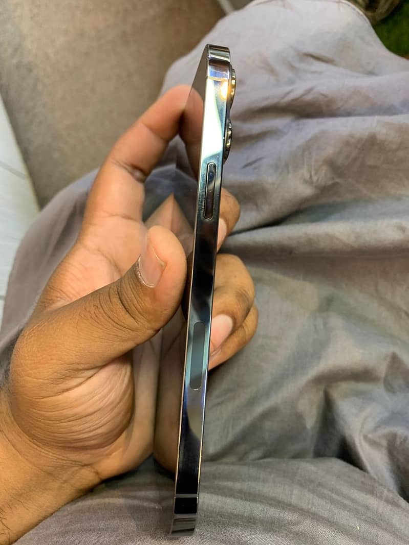 Iphone 13 pro max 3