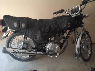 sall for baik new 125 model black color