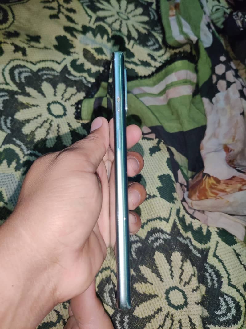 one plus 8t 1
