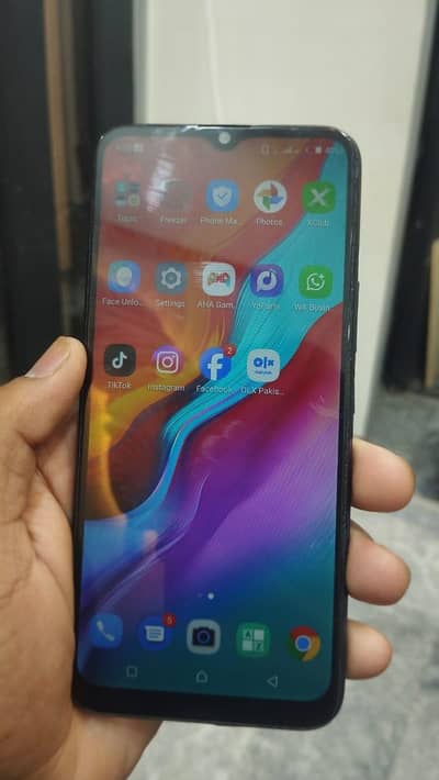 infinix hot 8 Lite 2 ram 32 gp memory h
