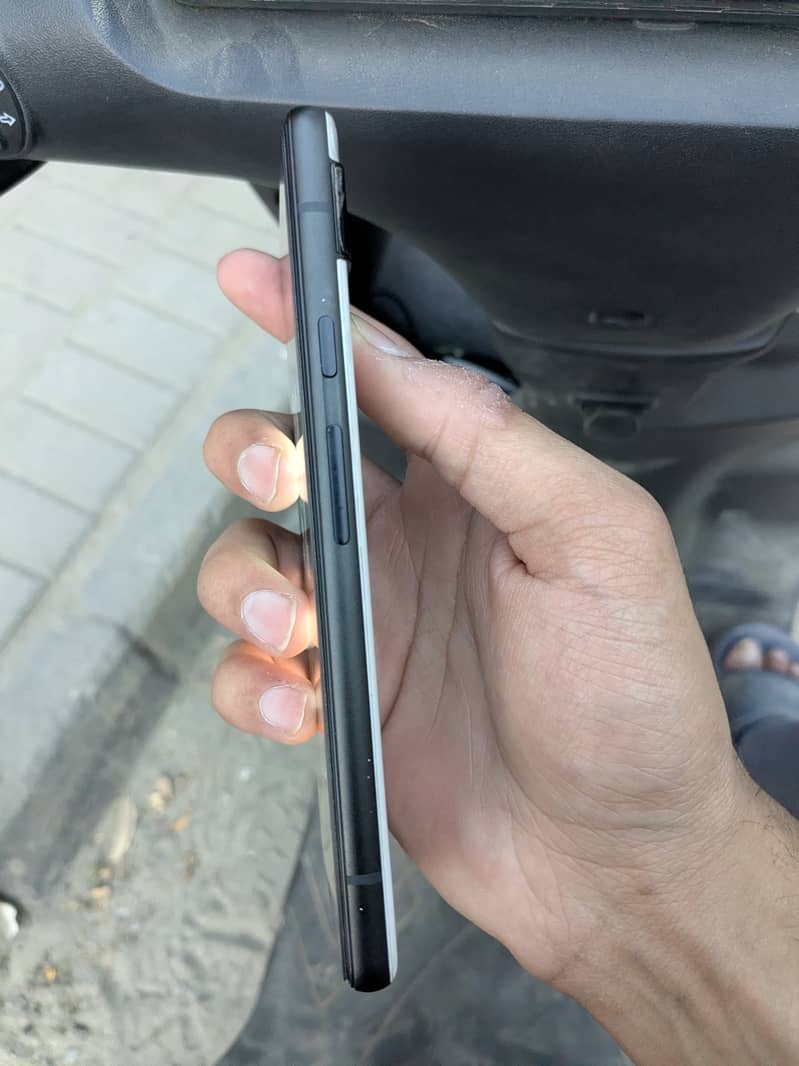 Google Pixel 6a 3
