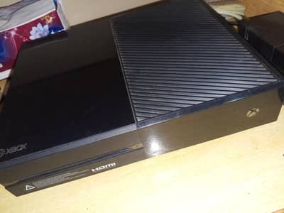 Xbox 1 brand new condition with game pass unlimited latest games