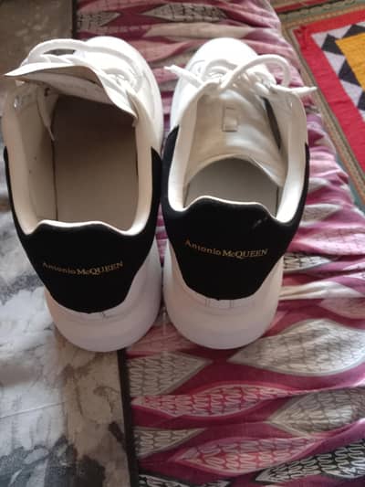 casual white shoes almost new