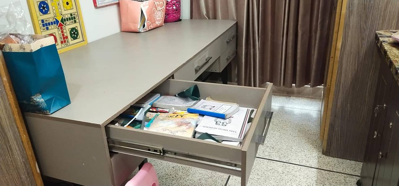 classy Spacious study table with drawers 1