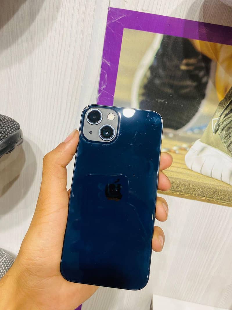 IPHONE 13 0