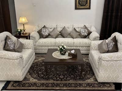 Sofa set