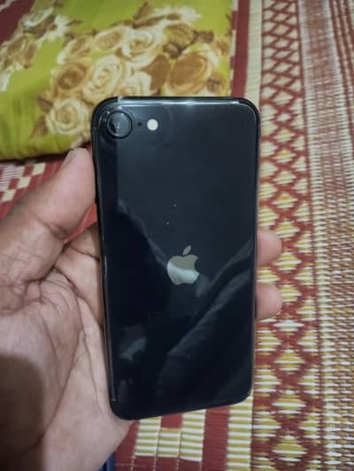 iPhone SE 3 factory unlock