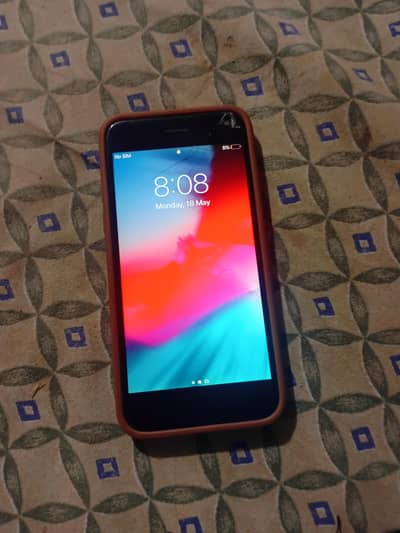 i phone 6 glass break 32 Gb 80 battery health