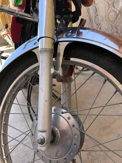 2023 model Honda CD70 latter