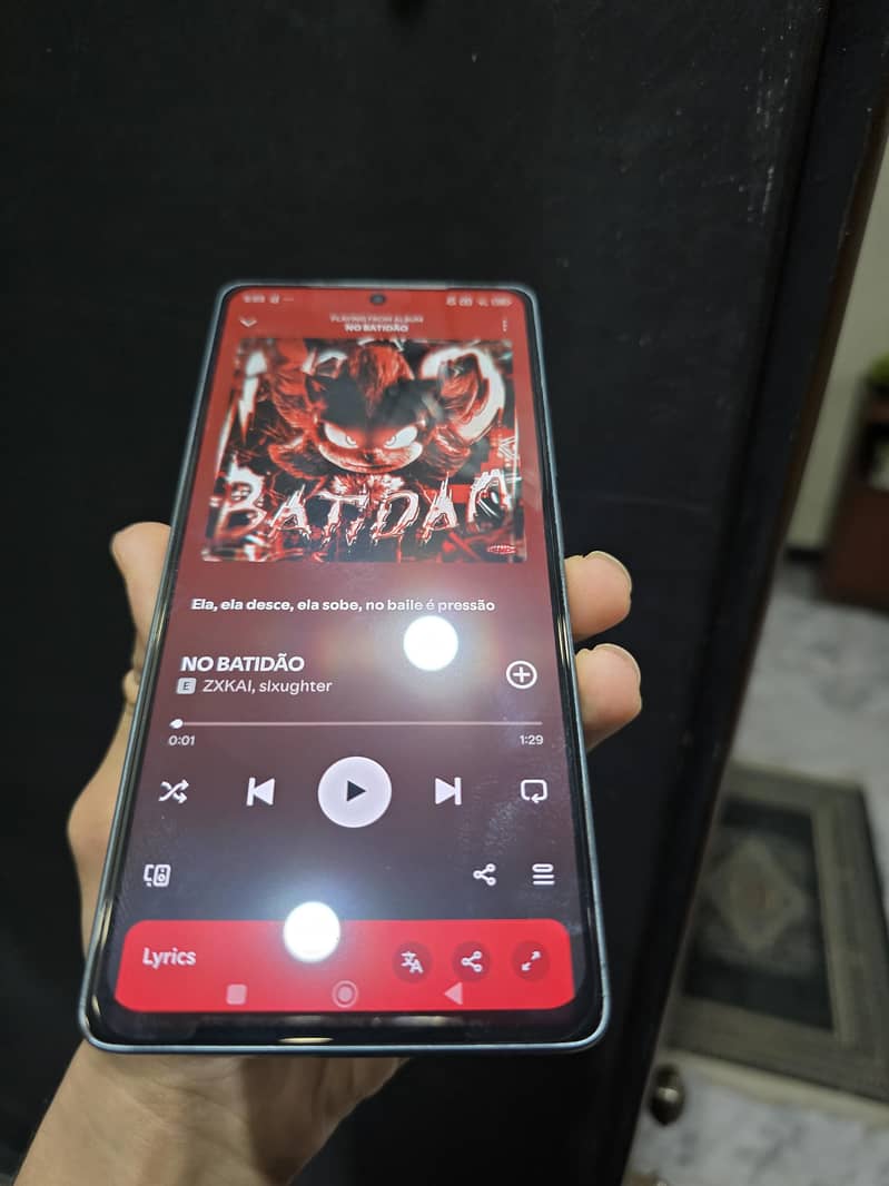 REDMI NOTE 13 PRO  complete box 5