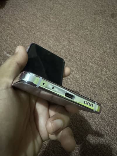 Exchange Possible Samsung Z Flip 5 Approved