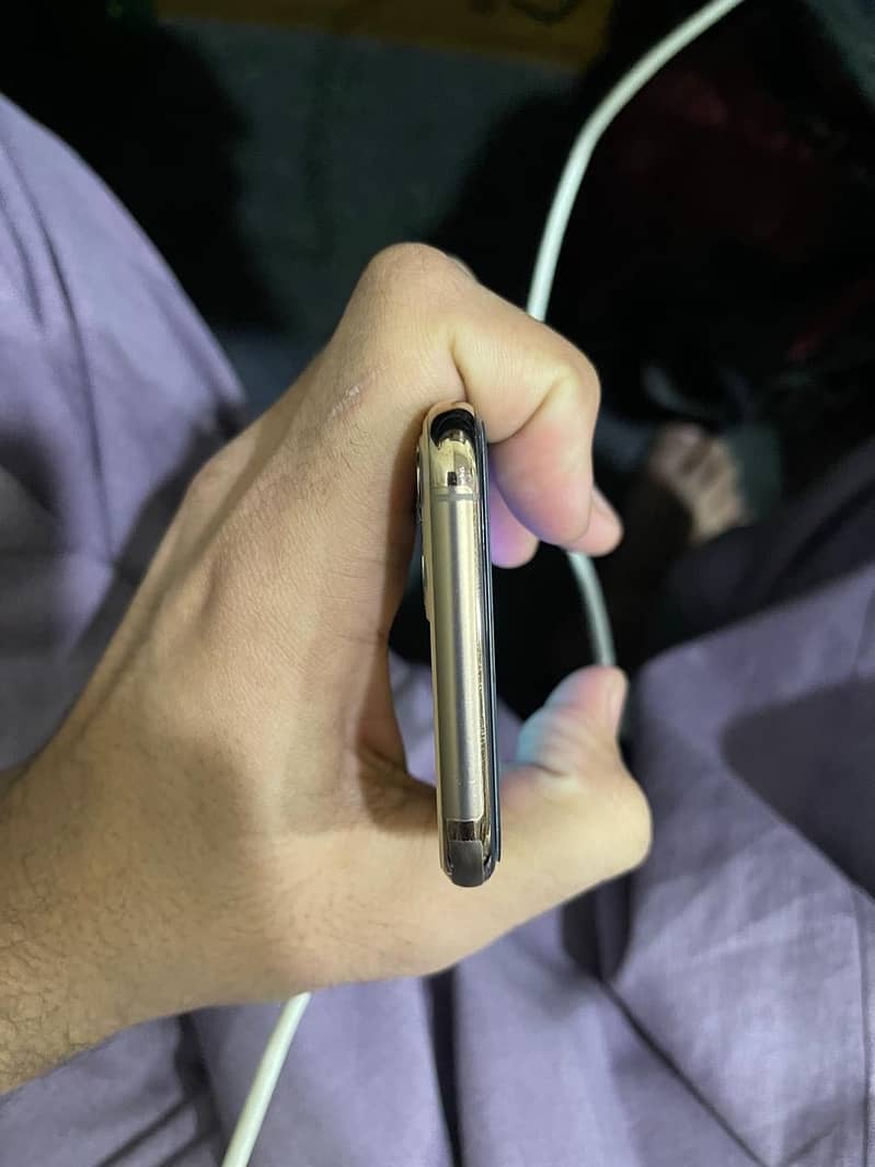 Iphone 11 pro 1